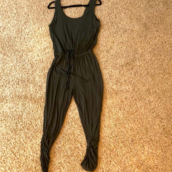 Heart & Hips Pants - Bodycon Olive Knit Jumper